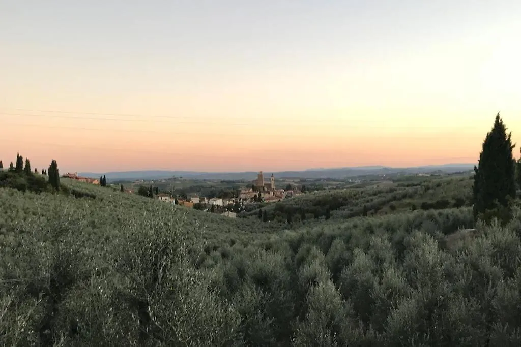 Una Casa Nel Cuore Di Vinci - In The Heart Of Vinci Italy